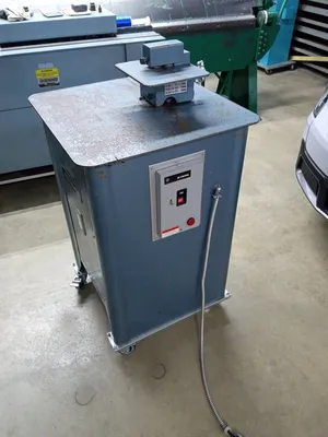 LOCKFORMER 20 gauge Button Punch Flanger Flangers | THREE RIVERS MACHINERY (2)