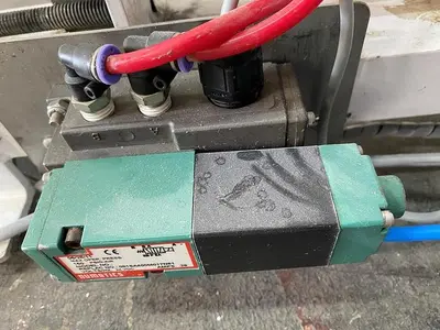 Pneumatic Liquid Filler