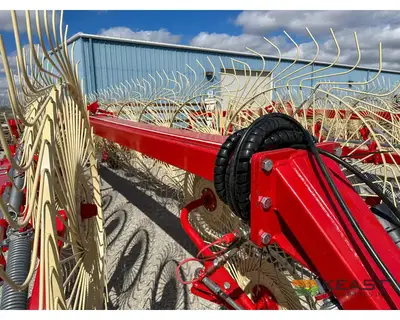 Used FARM KING TVR14 - 14 WHEEL Hay Rakes Iowa US | Keast Enterprises #1360467