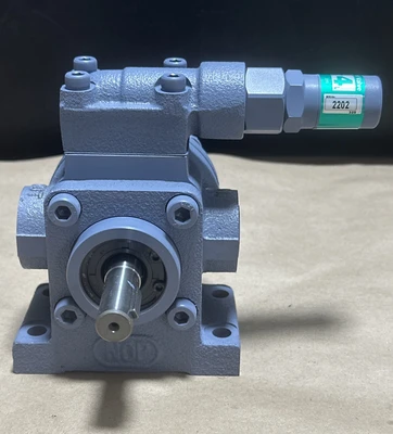 NEW Nippon Oil Pump TOP-203HBVB
