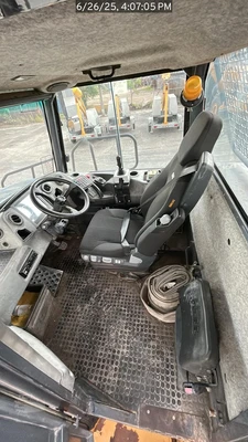 Used 2016 BELL B25E Water Trucks Florida US | National Equipment Dealers #1422867
