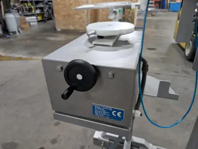 USED 2008 BAKON CAKE DECORATOR