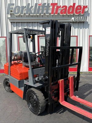 Used TOYOTA 42-5FG25 Misc Forklifts Wisconsin US | Forklifttrader.com #1413142