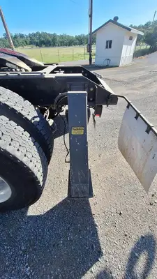 USED 2013 KENWORTH T800