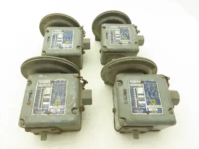 Square D 9012 AMW1  Pressure Switch 0.25-2.5# 120V-600VAC Lot Of 4