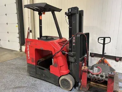 Used RAYMOND 425C40TT Misc Forklifts Illinois US | Somerset Equipment Sales #1542984