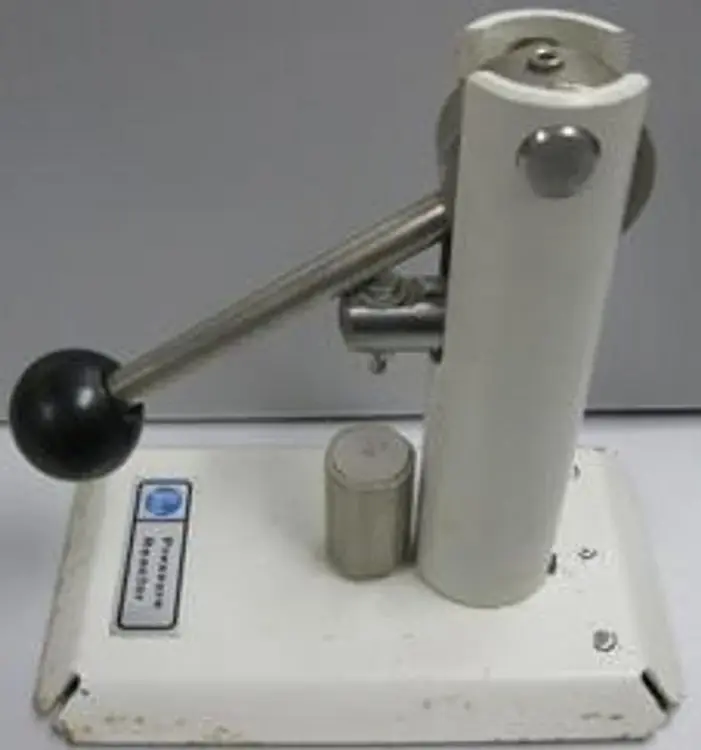 Used _UNKNOWN_ 802-200 Tablet Presses Texas US | Bamko Surplus Process Equipment #938693