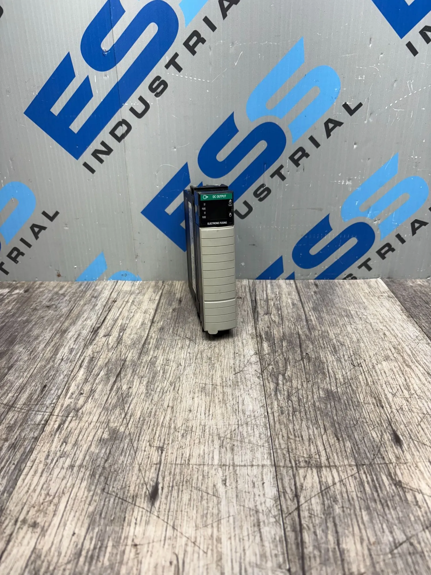 USED ALLEN BRADLEY 1756-0B16E/A