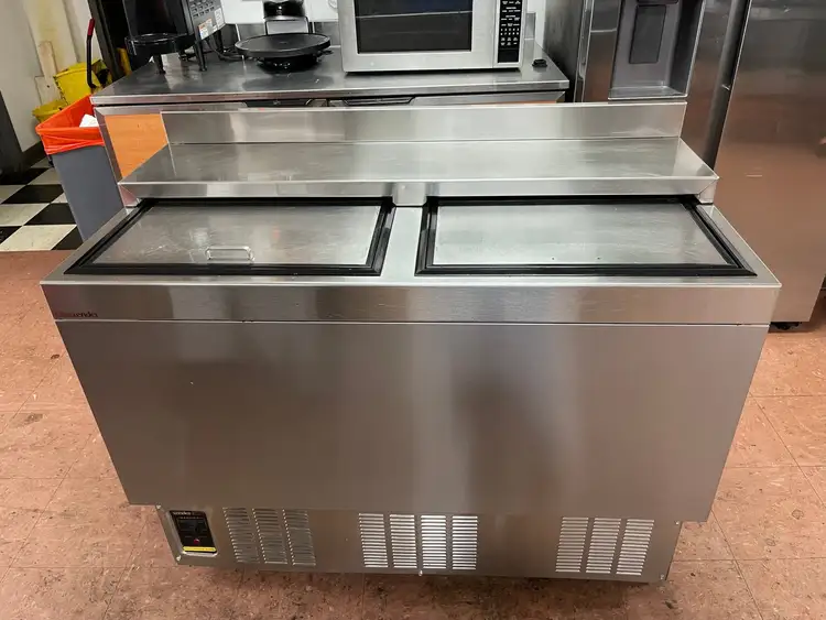 Used Glastender Used Glastender MF48-SF2 48" Underbar Stainless Steel Glass Froster, 252 Mugs Capacity 120V Underbar Equipment Illinois US | Falcon Restaurant Supply #1376213