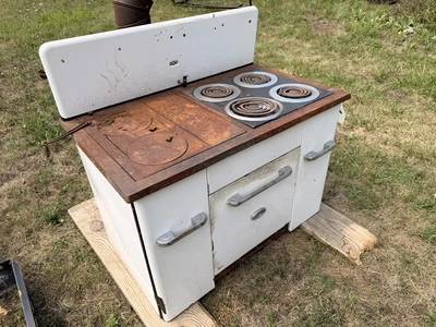 Used MONARCH ELECTRIC WOOD / ELECTRIC RANGE LNCE119P Electric Cooking Equipment Michigan US | Miedema Asset Management Group #1419797