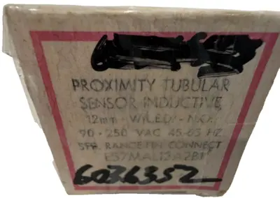 NEW CUTLER HAMMER E57MAL12 A2B1 PROXIMITY TUBULAR SENSOR