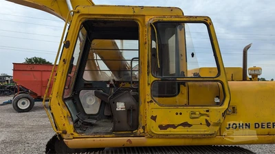 USED 1988 DEERE 490D