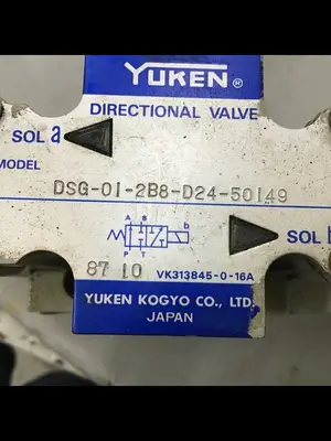USED YUKEN DSG-01-2B8-D24-50149