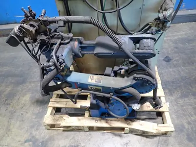 USED 2010 YASKAWA MOTOMAN MH6