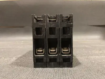 USED SIEMENS ED63A005