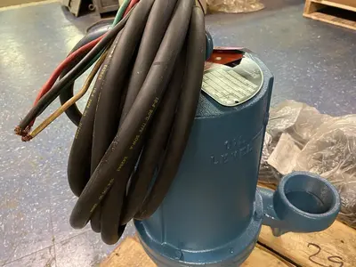 New | in-Stock BARNES 3SE3742L Pumps | Surplus Asset Holdings #1206261