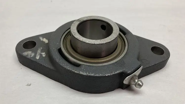 New | in-Stock FEDERAL-MOGUL SATNR 1-1/4-R Industrial Controls Ohio US | Surplus Asset Holdings #1239877