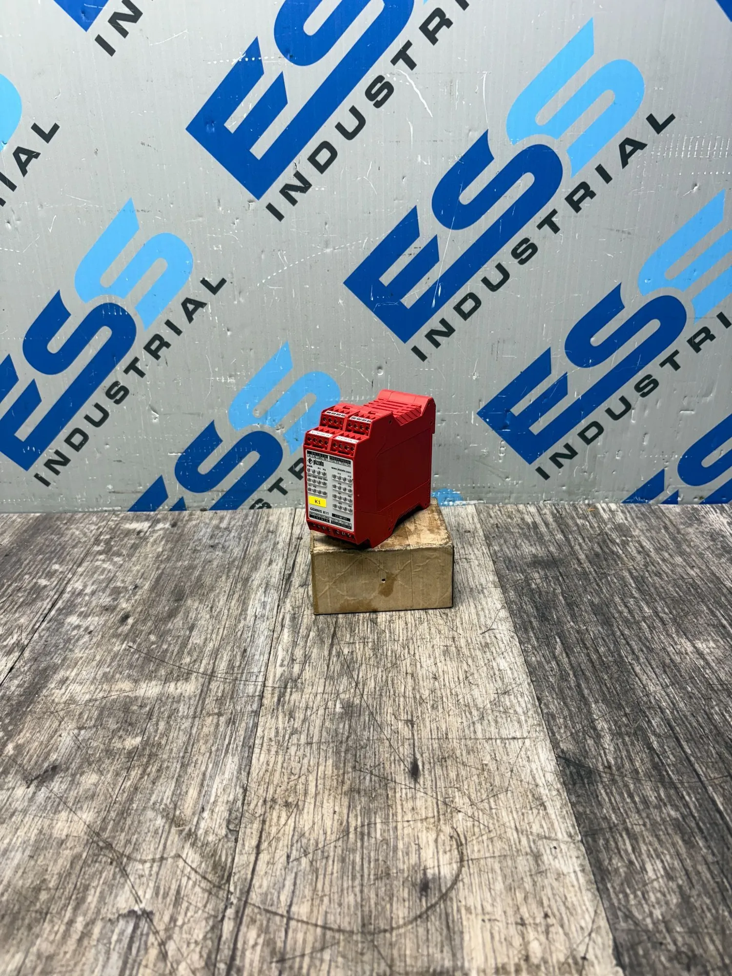 Used PIZZATO CS MF201M0-P1 Misc Electrical & Power Parts South Carolina US | ESS Industrial Equipment Sales #1328073