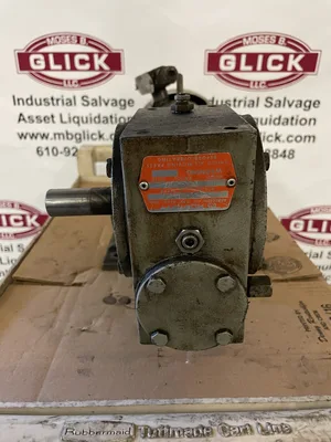 Hub City 214 Gear Drive/Speed Reducer 5:1 2HP 1750RPM 180V DC