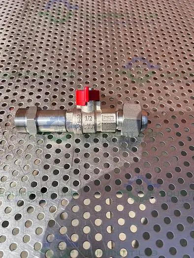 NEW CHEMGLASS STAINLESS STEEL BALL VALVE MALE TO FEMALE 1/2"