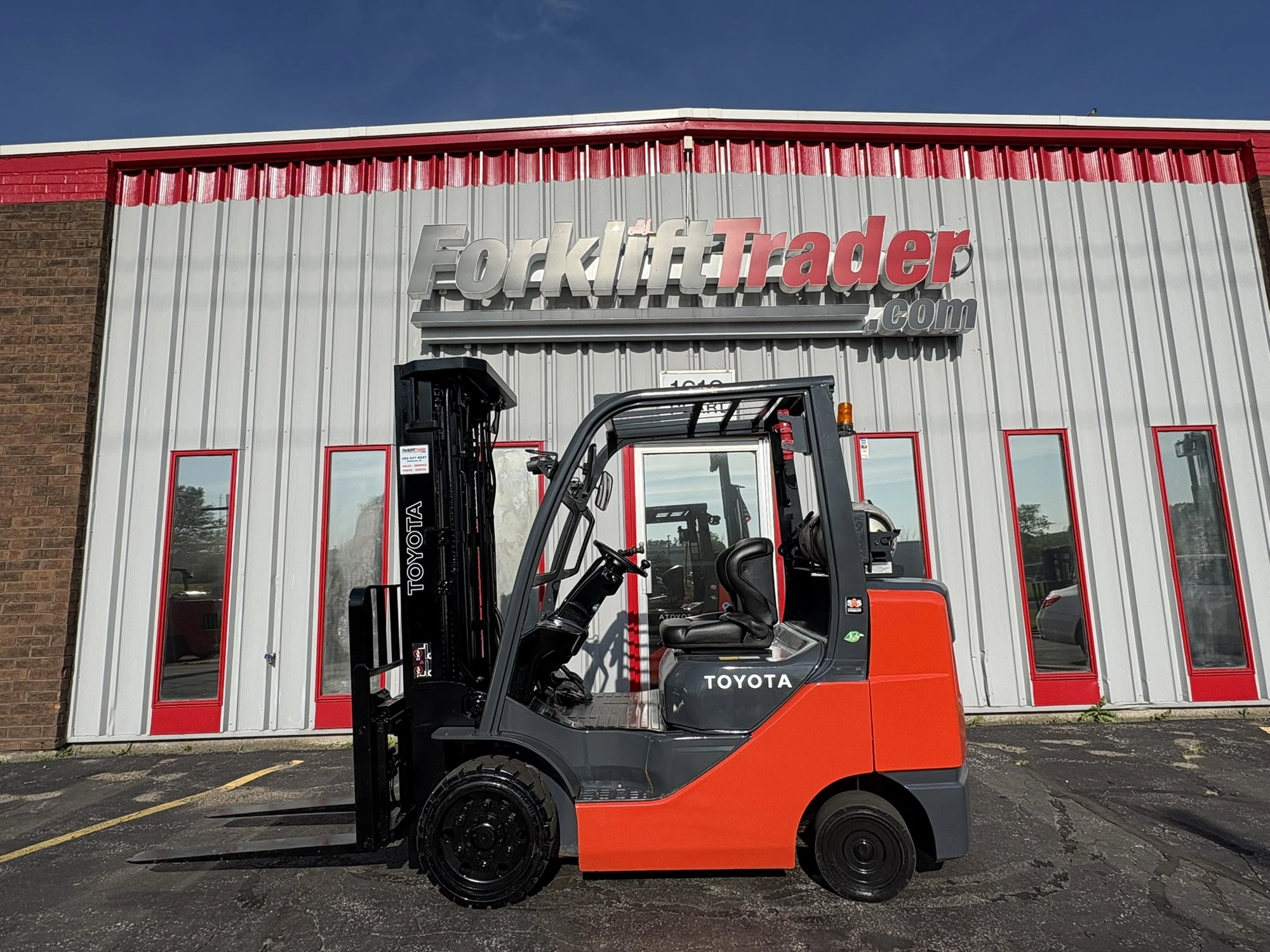 USED 2019 TOYOTA 8FGCU32