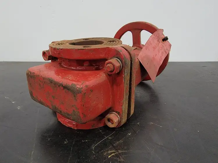 Used RED VALVE 75 Valves/Fittings British Columbia CA | Lenmark #258421