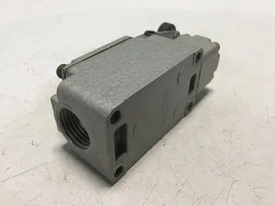 USED YAMATAKE 1LS1-J