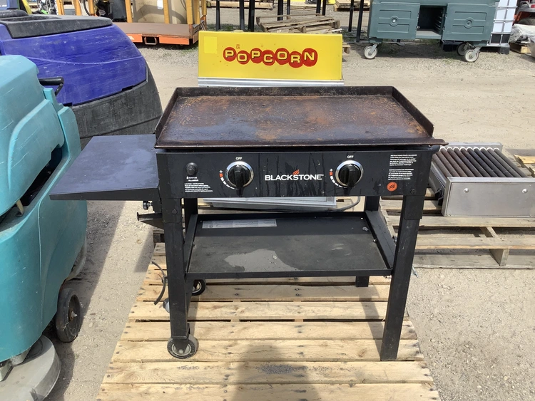Used BLACKSTONE 1517 Commercial Flat Top Griddles Michigan US | Miedema Asset Management Group #1183273