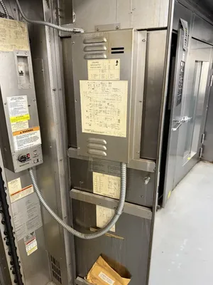 2007 HOBART HBA2G Rack Ovens | Envoy Equipment LLC (19)