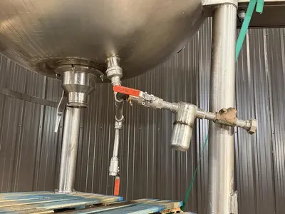Used LEE INDUSTRIES 200 D9MT Stainless Steel Tanks Quebec CA | Carter-Wilson Equipment Services #1744127