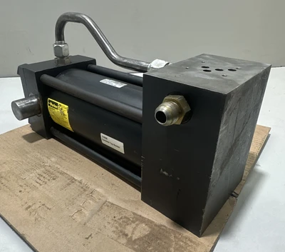 Used Parker 05.00 CD2HXKTVS23AC 9.000 Cylinders Indiana US | J&J Industrial Supply #1310761