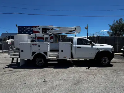 Used 2020 RAM 5500 Bucket (boom) trucks Florida US | Truck and Van Outlet #1509213