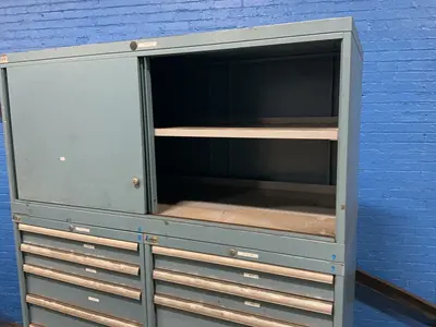 Used LISTA _UNKNOWN_ Cabinets Ohio US | HGR 24 #1407522