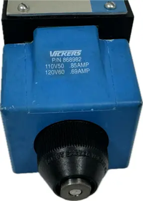 NEW VICKERS DG4S4-012B-B-60 PILOT VALVE 868997 W/ 868982 COIL