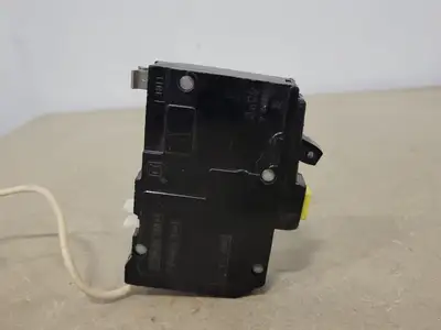 USED SQUARE D QOB115