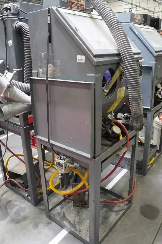 Trinco 20/88 ST Tumble Blaster Sandblasting Cabinet with Stand