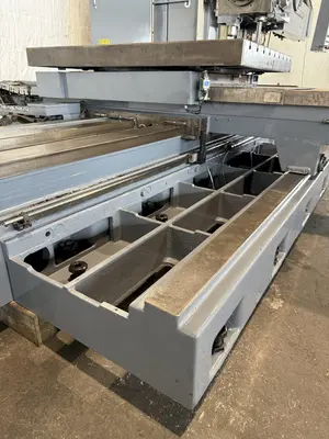 Used 1983 DAEWOO D110RT Horizontal Table Type Boring Mills Ohio US | G-2000, Inc. #1228725