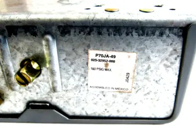 NEW YORK 025 32952 000 PRESSURE SWITCH 0253295200