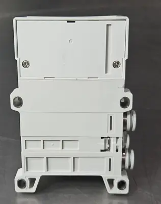 SMC VV5QC11-01C6FD0 Port Solenoid Valve (BIN434)
