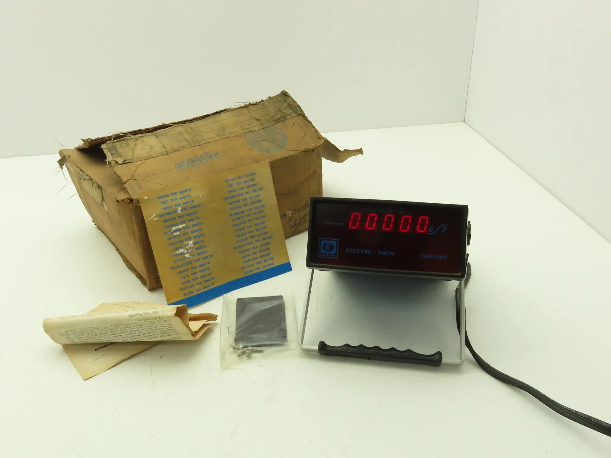 Electro Corp. TAD100A Events Per Unit Time Tachometer Digital Display Thumbwheel
