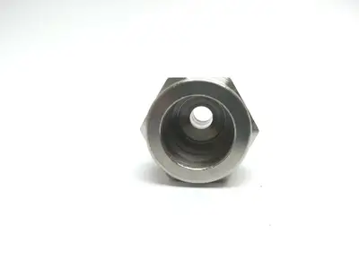 SS-1210-6-5BT | Swagelok  Reducing Union Tube Fitting 3/4 INCH x 5/16 INCH - New Other