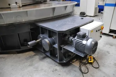 USED TURNTABLE DIA 4200 MM X 80 TON