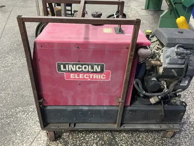 Used LINCOLN ELECTRIC RANGER 10,000 Welding Machinery (Other) Ohio US | HGR 24 #1506857