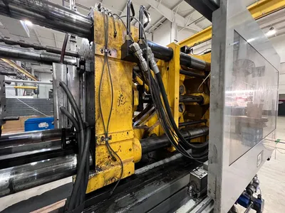1998 VAN DORN 300HT30 Plastic Injection Mold | Universal Press & Machinery (UPM) (12)