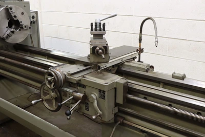 Used 1985 South Bend TURN-NADO, 3-Jaw, Taper, Acu-Rite DRO,Steady, 10HP Engine Lathes New Jersey US | Machinery Values #1520380