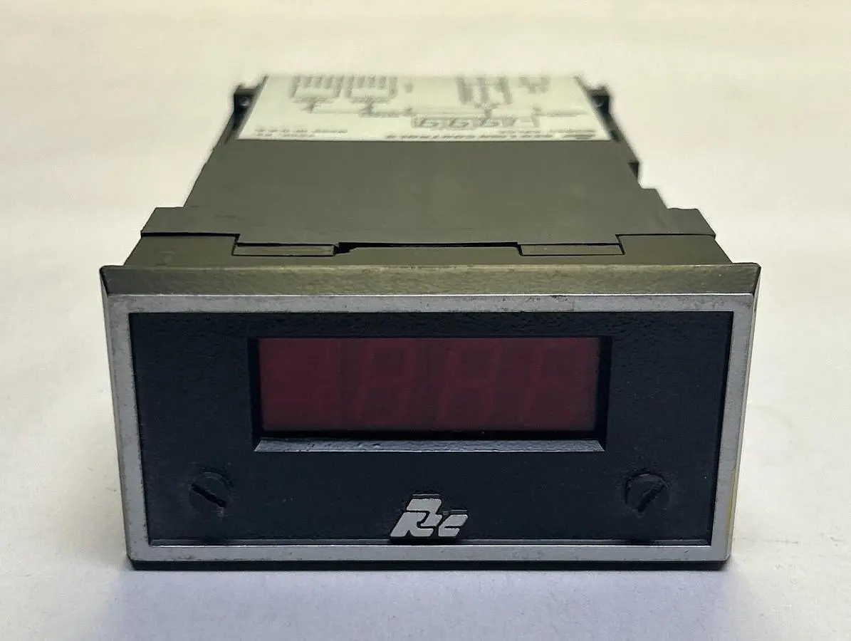 Used RED LION CONTROLS APLCL400 Meters - Misc Ohio US | Surplus Asset Holdings #1248082