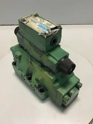 USED VICKERS DG4V-3-6C-M-W-B-40