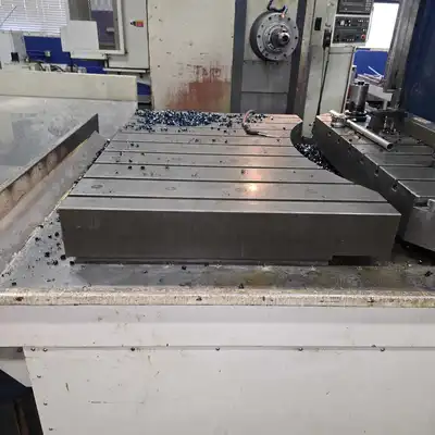 2000 HNK HB-130CX Horizontal Table Type Boring Mills | Murphy Machinery (3)