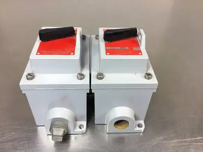 ALLEN BRADLEY 600-TEX9 / C Manual Starting Switch 4B