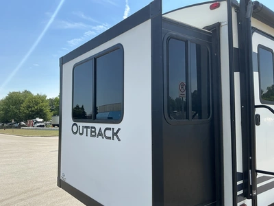 Used 2020 KEYSTONE OUTBACK 252URS Campers, Caravans, Motorhomes Michigan US | Miedema Asset Management Group #1304643